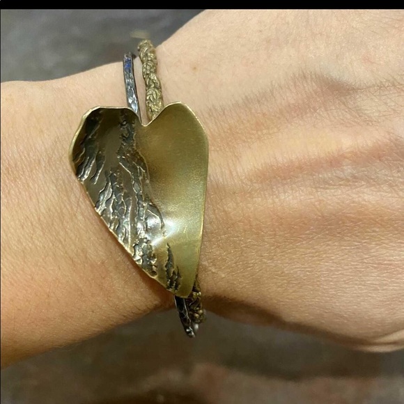 Heart bracelets - Picture 2 of 2